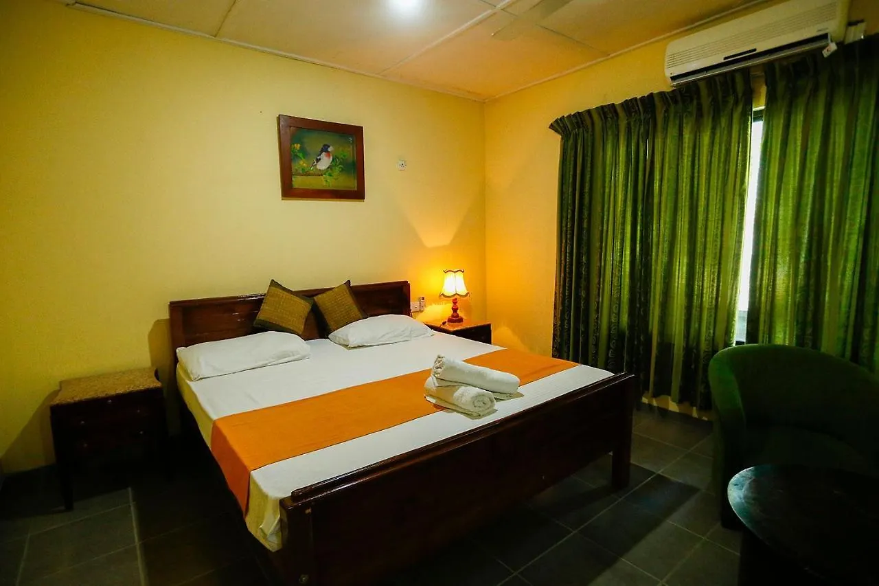 Brookside Nature Resort Wattegama