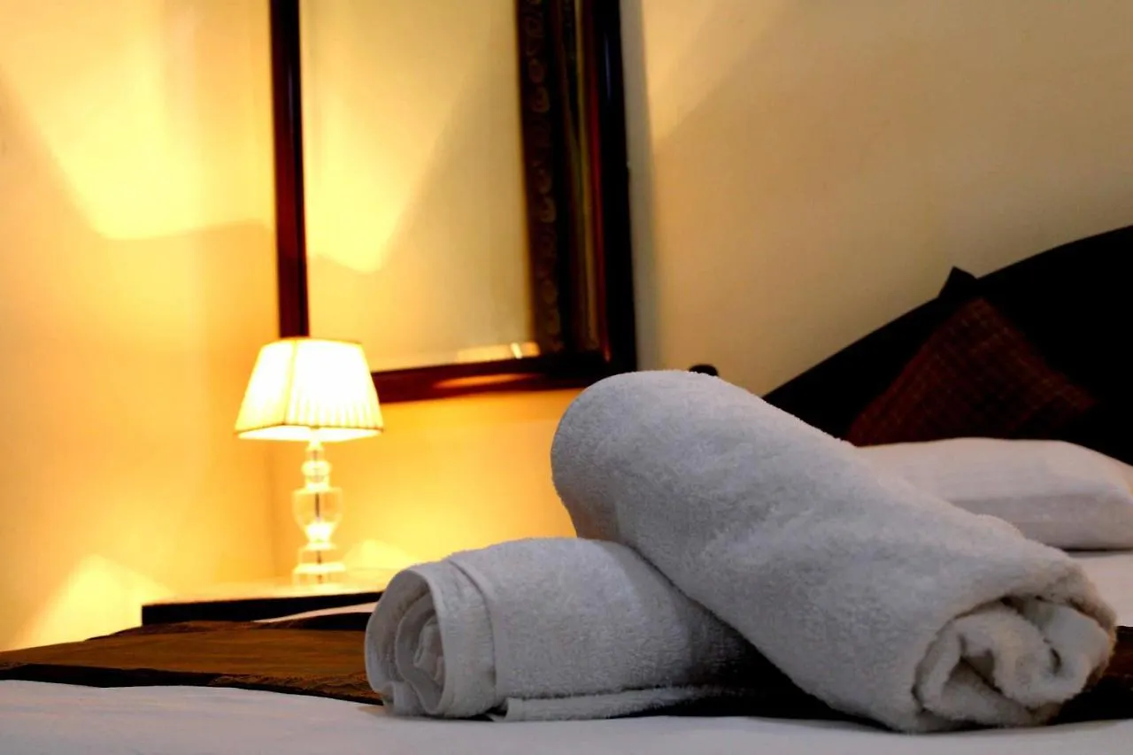 Hotel Brookside Nature Resort Wattegama